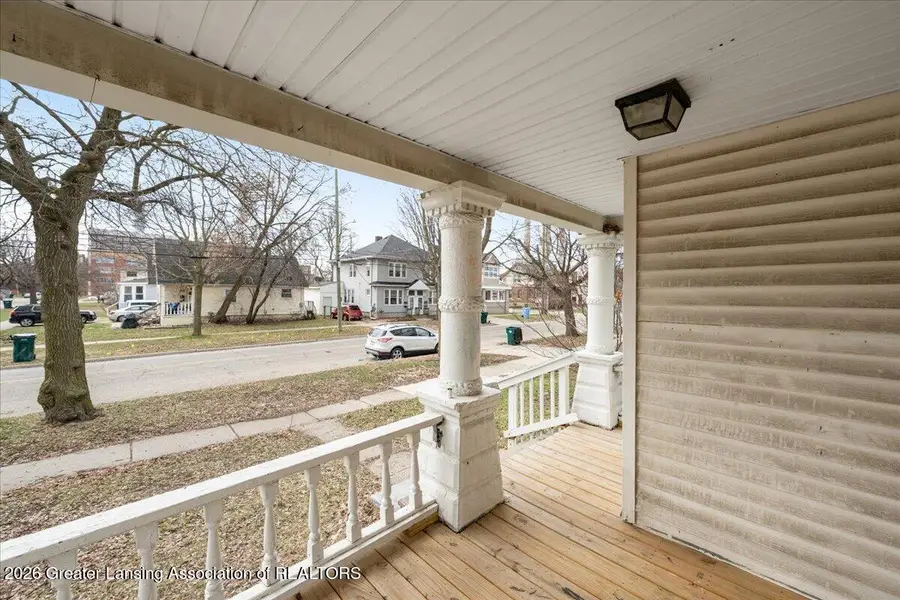 129 E Elm Street, Lansing, MI 48910 - #3
