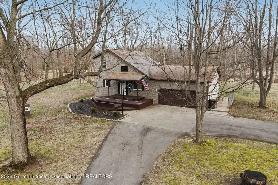 3161 Island Highway, Charlotte, MI 48813 - #2