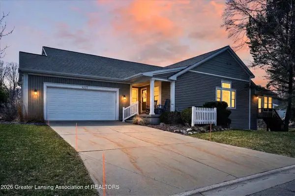 4203 Hamlet Cove, Bath, MI 48808