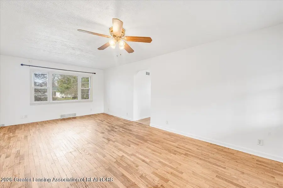 217 Richard Avenue, Lansing, MI 48917 - #3
