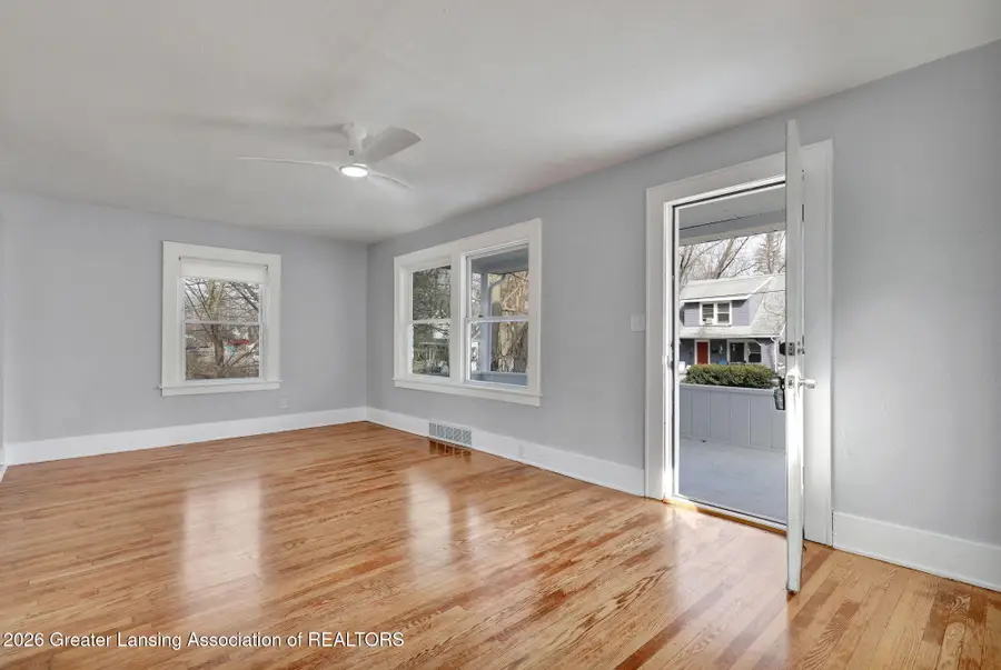 612 Lathrop Street, Lansing, MI 48912 - #2