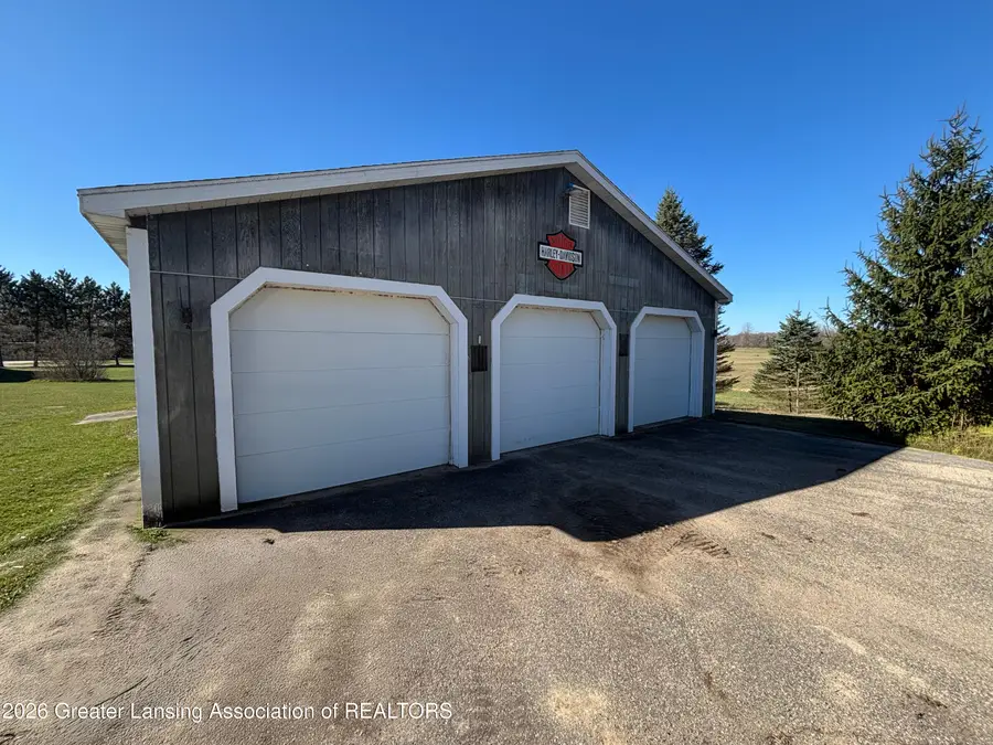 11329 Scipio Highway, Vermontville, MI 49096 - #2