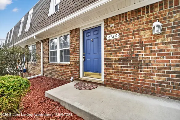 6126 Beechfield Drive #138, Lansing, MI 48911