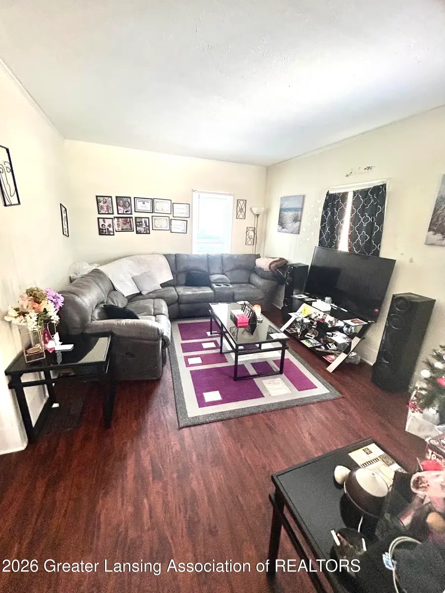 506 N Sycamore Street, Lansing, MI 48933 - #2