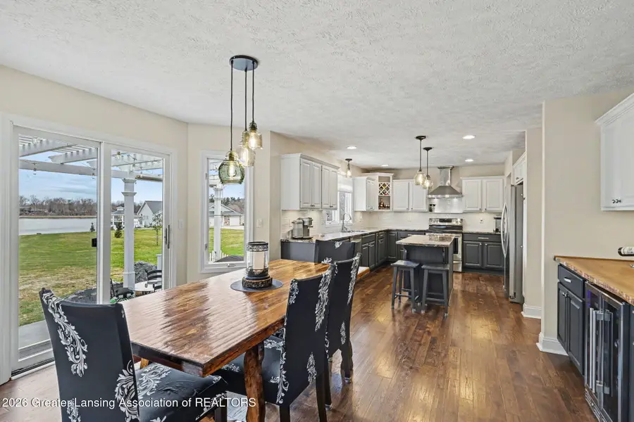 8573 W Lakeshore Drive, Perry, MI 48872 - #3