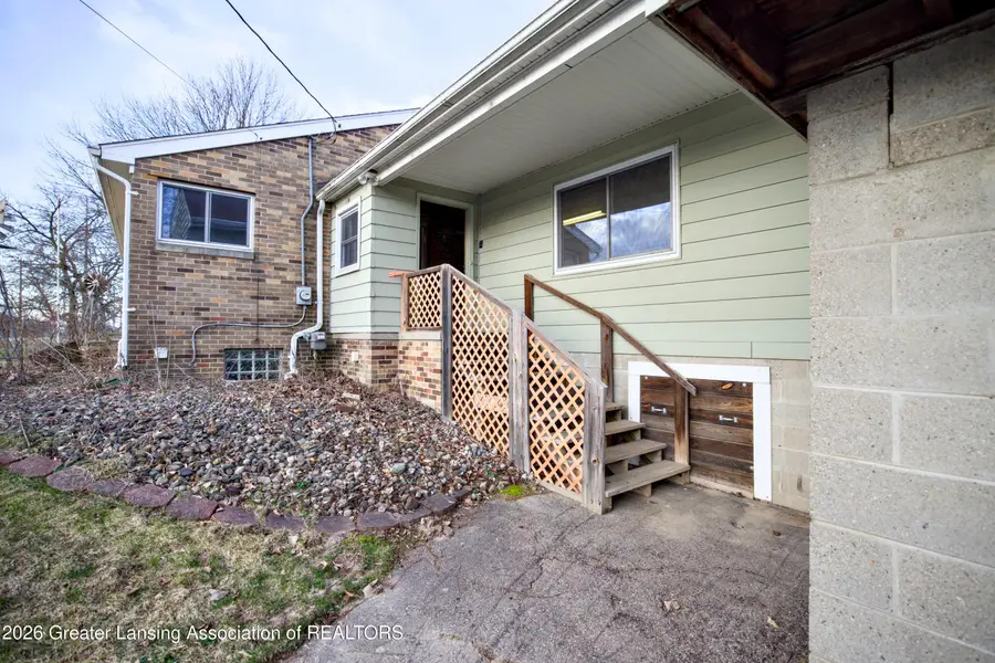 1924 Snow Road, Lansing, MI 48917 - #2