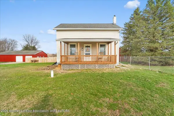 2304 N Chester Road, Charlotte, MI 48813