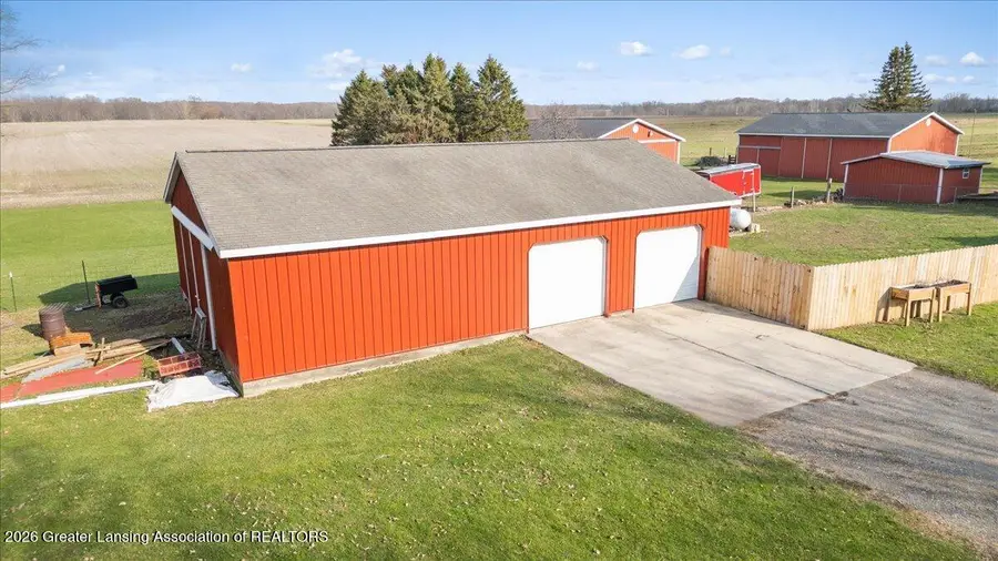 2304 N Chester Road, Charlotte, MI 48813 - #3