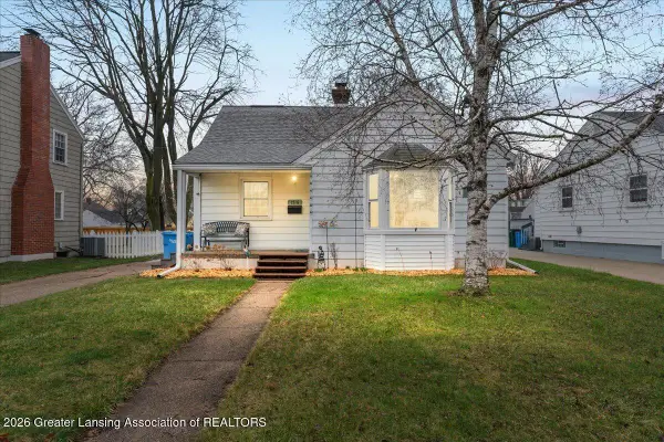 1516 Berkeley Drive, Lansing, MI 48910