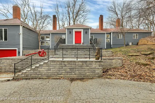 9300 Lookout Point Drive, Laingsburg, MI 48848