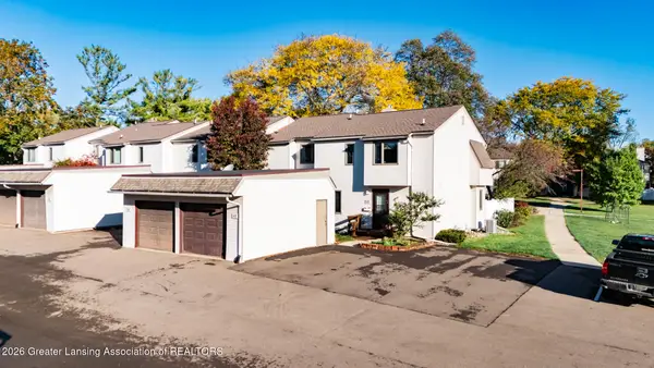 1426 Roxburgh Avenue, East Lansing, MI 48823