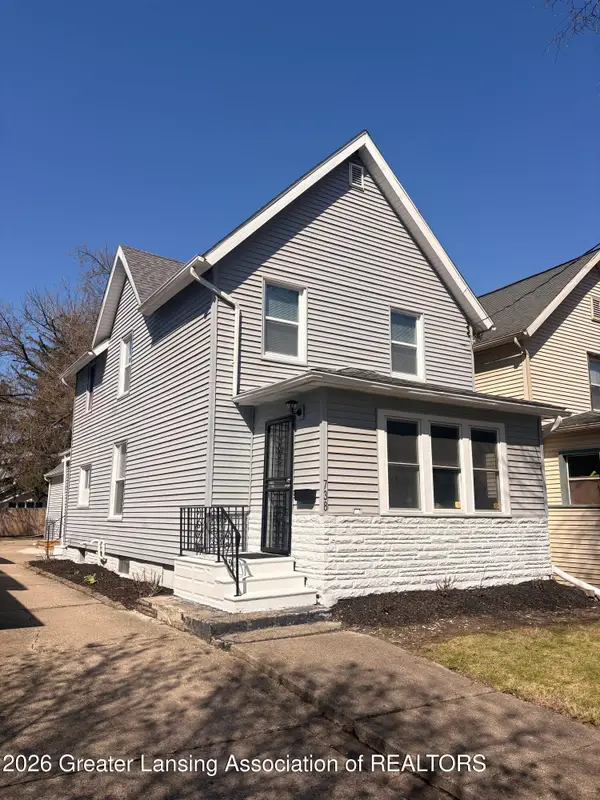 738 W Lapeer Street, Lansing, MI 48915
