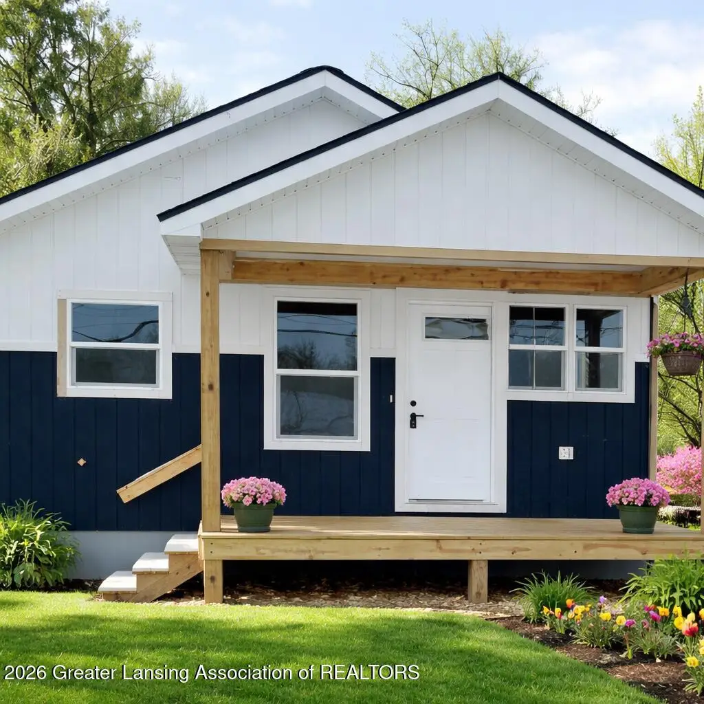 1735 Lyons Avenue, Lansing, MI 48910 - #1