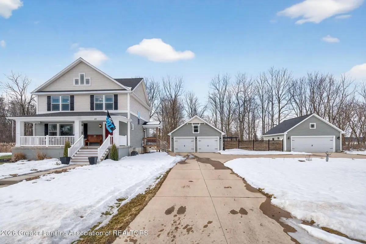 401 Oakwood Drive, Charlotte, MI 48813 - #1