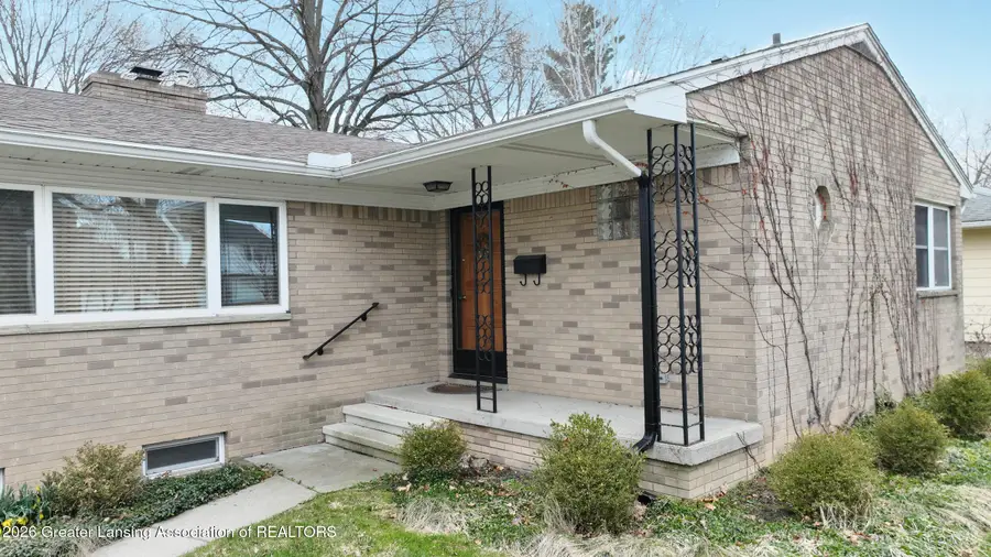 230 Kenberry Drive, East Lansing, MI 48823 - #2