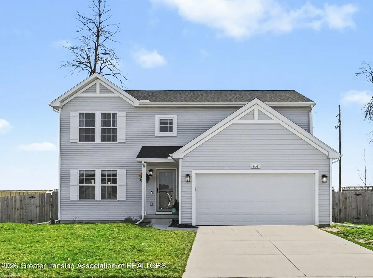 854 Saint Johns Chase, Grand Ledge, MI 48837 - #1