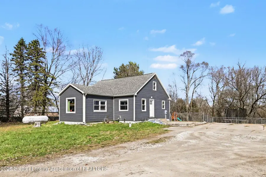 7097 S Clinton Trail, Eaton Rapids, MI 48827 - #2