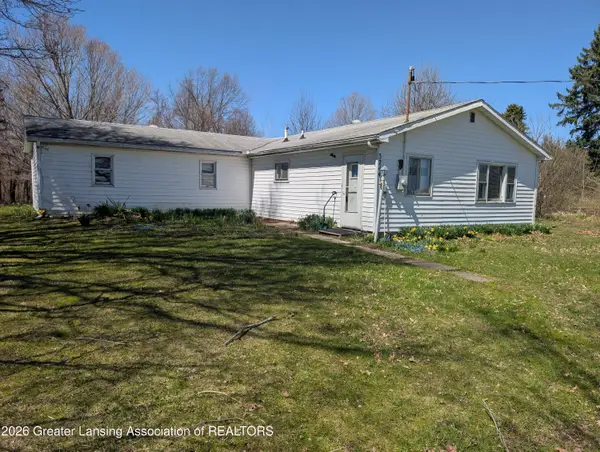 3244 Tuttle Road, Leslie, MI 49251