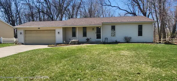 2211 Hilltop Drive, Lansing, MI 48917