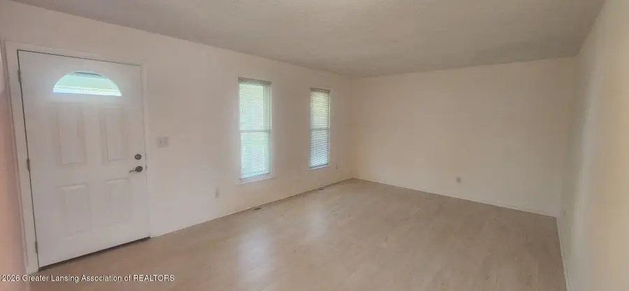 2211 Hilltop Drive, Lansing, MI 48917 - #2