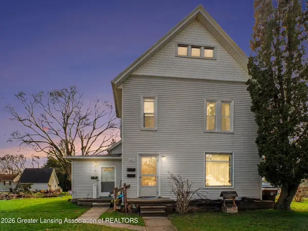 207 S Traver Street, St. Johns, MI 48879