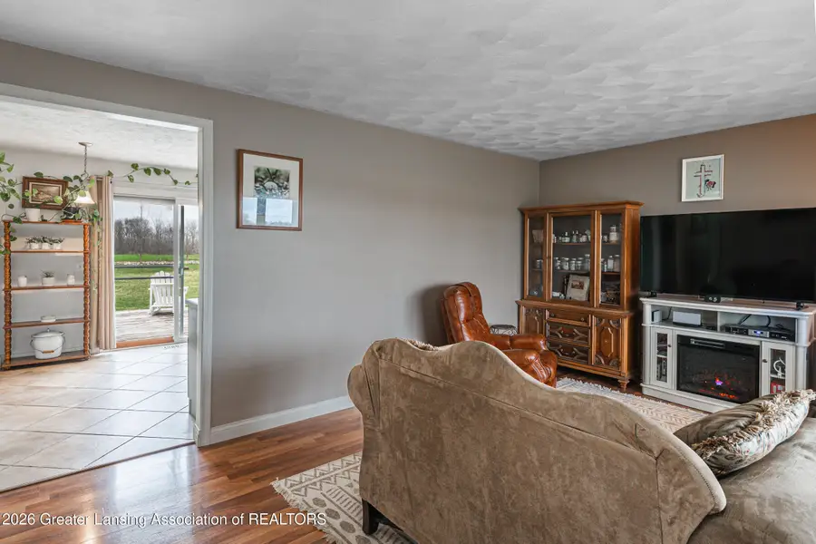 8422 N Cochran Road, Grand Ledge, MI 48837 - #3