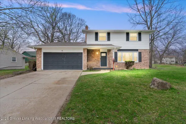 3720 Glasgow Drive, Lansing, MI 48911