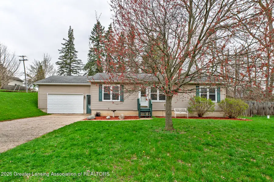 606 Locust Street, Dewitt, MI 48820 - #2