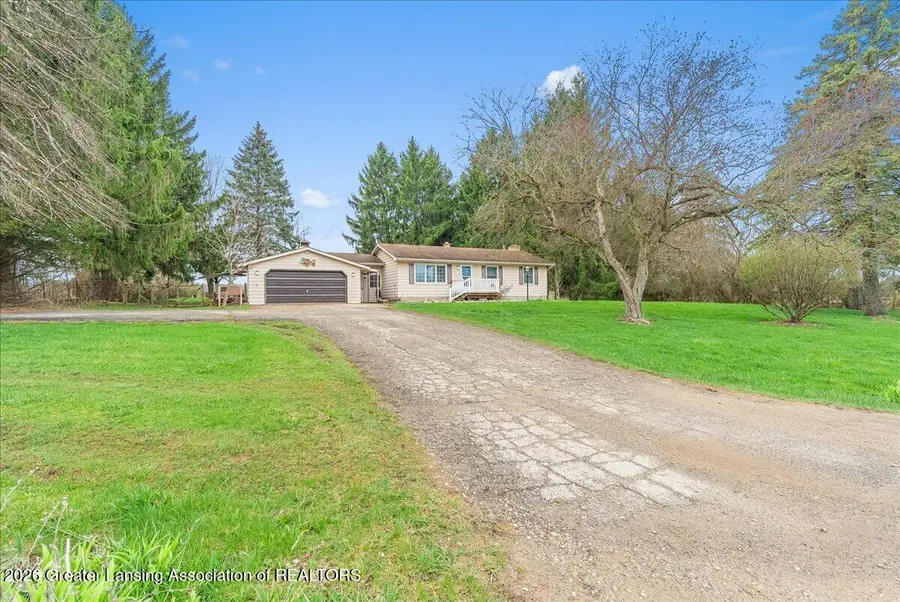 6603 W Cutler Road, Dewitt, MI 48820 - #3