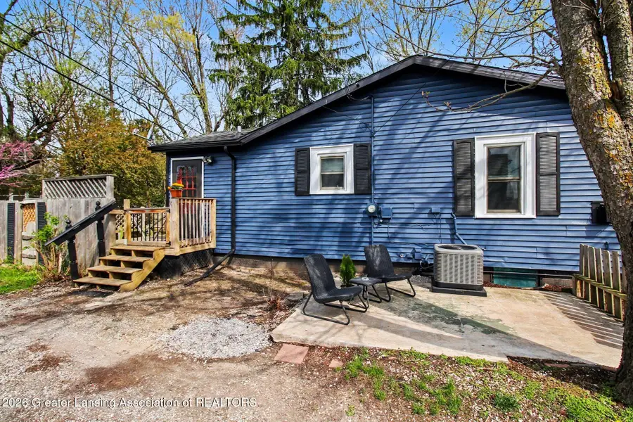 370 S Cedar Street, Williamston, MI 48895 - #3