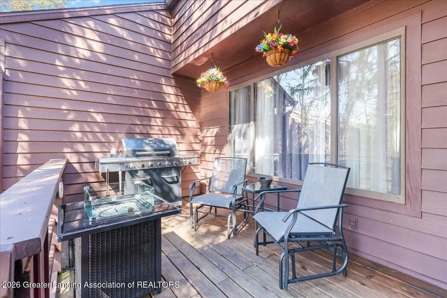 225 E Jolly Road #F3, Lansing, MI 48910 - #3