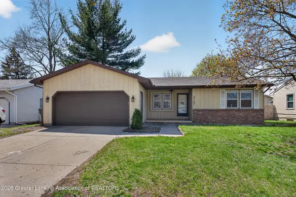 4767 Wolf Run Avenue #Se, Kentwood, MI 49548