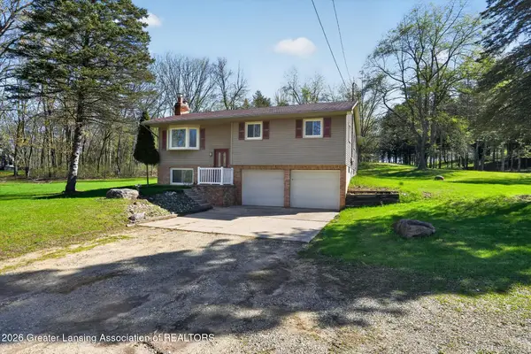 10671 Woodbury Road, Laingsburg, MI 48848