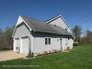 2092 Arch Road, Eaton Rapids, MI 48827 - #3