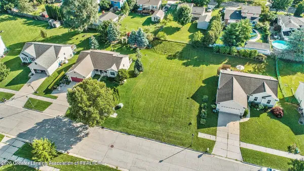 935 Franklin Farm Drive, Mason, MI 48854