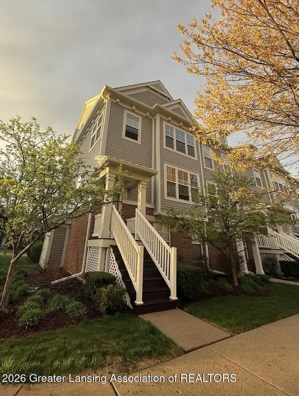 332 Red Ryder Drive #44, Plymouth, MI 48170