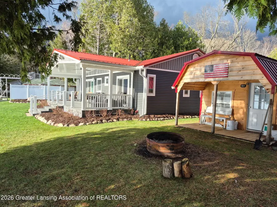 1361 N Hyslop Street, Weidman, MI 48893 - #2