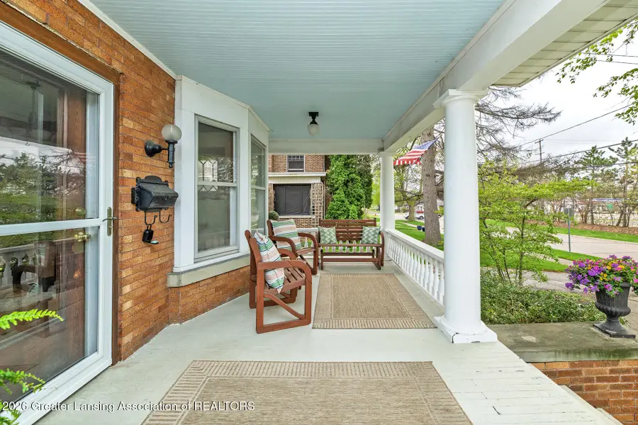 505 E Walker Street, Saint Johns, MI 48879 - #3