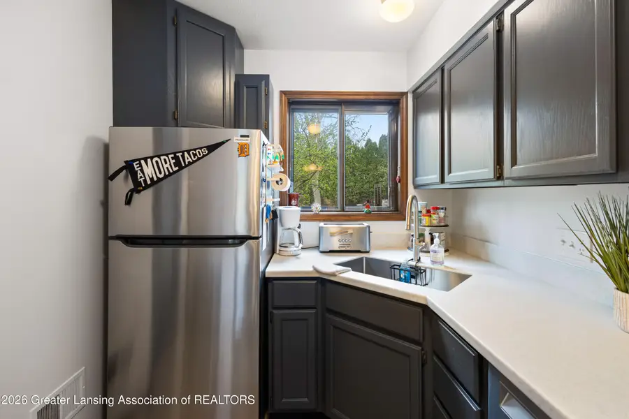 2190 Regency Drive, East Lansing, MI 48823 - #2