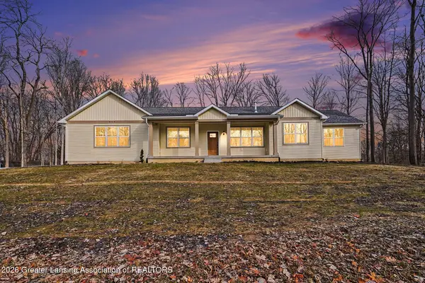 917 Chickasaw Drive, Mason, MI 48854