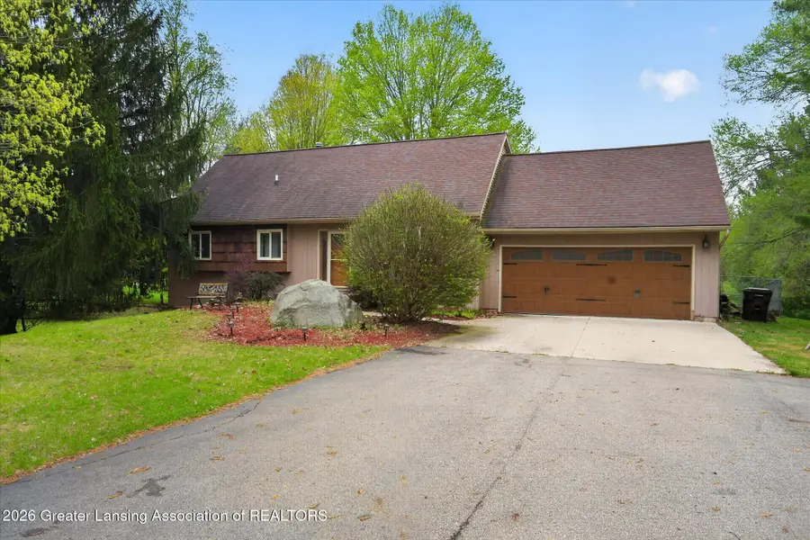 12830 Upton Road, Bath, MI 48808 - #3