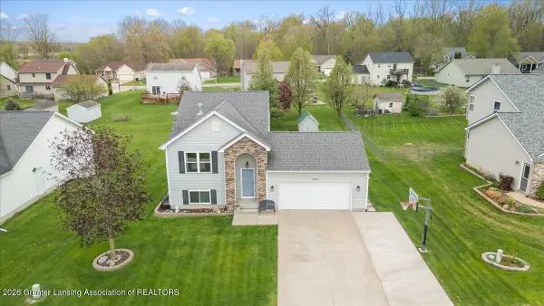 8789 Justonian Way, Dimondale, MI 48821