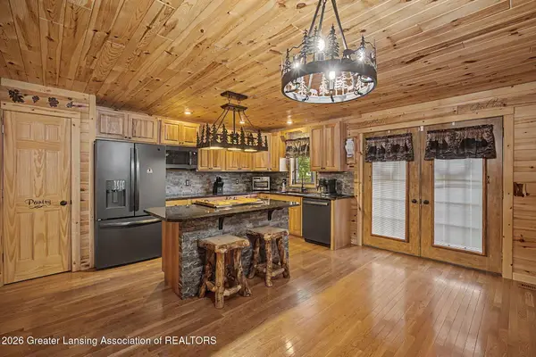 6485 Tucker Road, Eaton Rapids, MI 48827