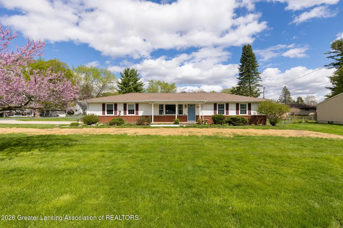 15089 Pinehurst Drive, Lansing, MI 48906 - #1
