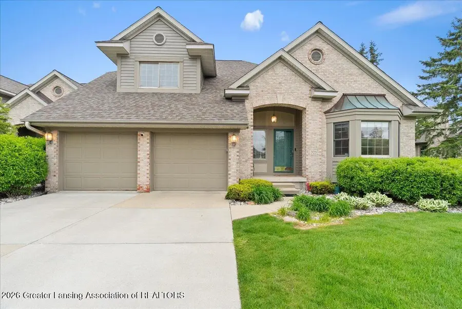 325 Geneva Circle #16, Lansing, MI 48917 - #2
