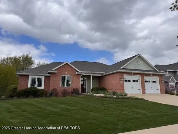 2160 Fresno Lane, East Lansing, MI 48823