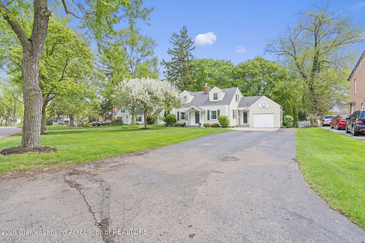 136 Maplewood Drive, East Lansing, MI 48823 - #1