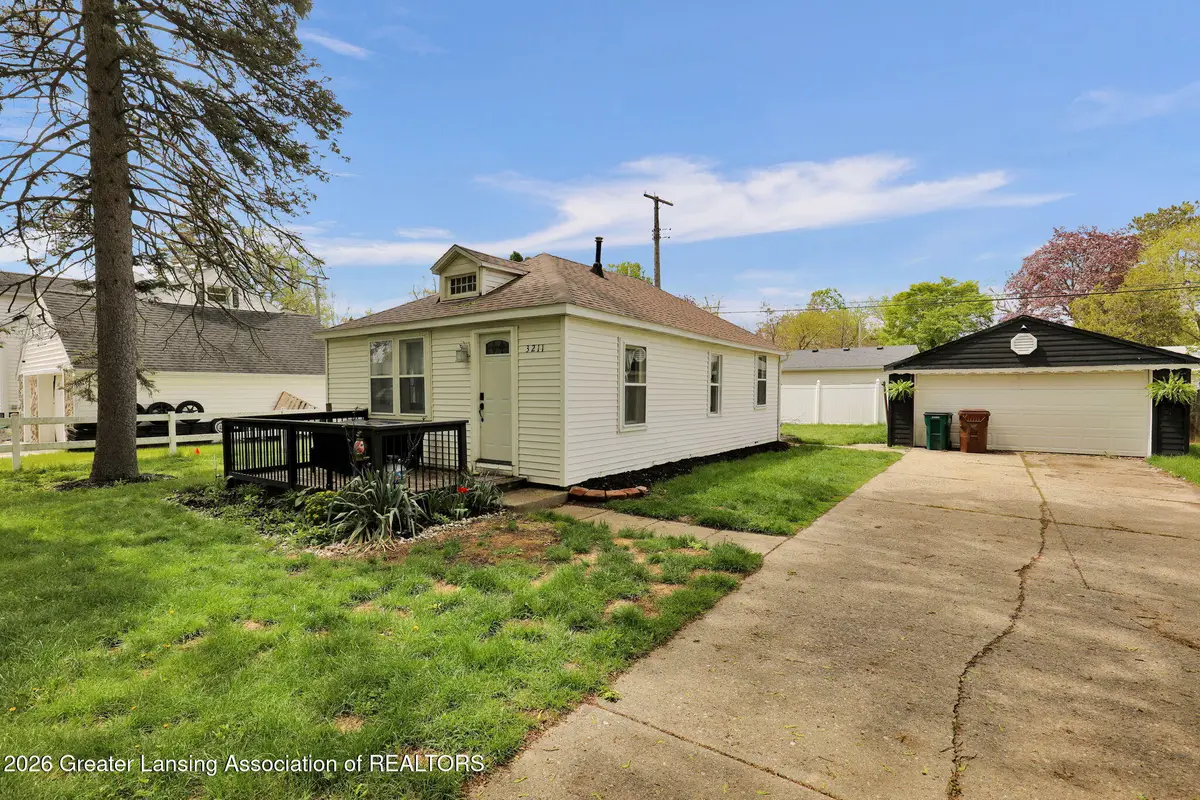 3211 Westmont Avenue, Lansing, MI 48906 - #1