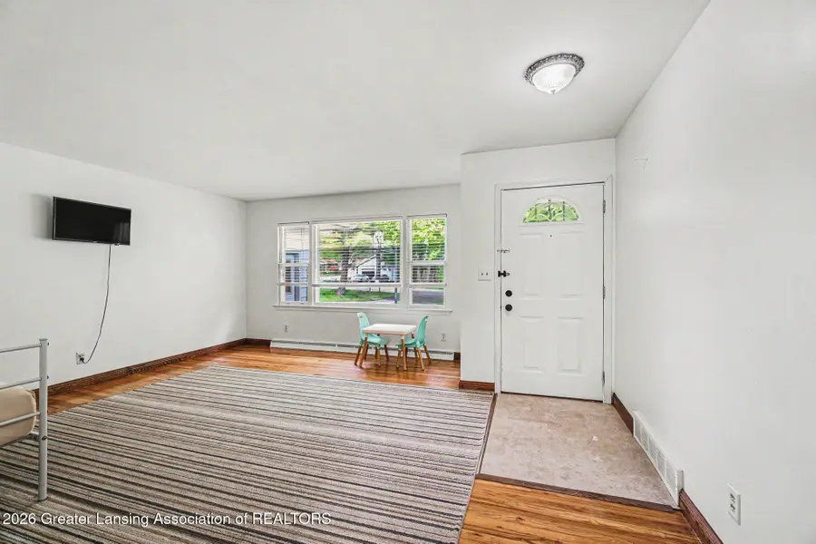 6196 Willow Highway, Grand Ledge, MI 48837 - #2