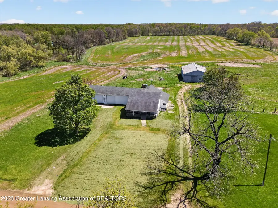 3565 S Lacey Lake Road, Bellevue, MI 49021 - #2